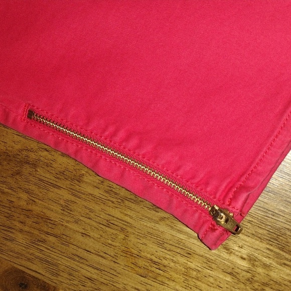 Chico's Ankle Red Pink Pants With Zipper Detail Near Ankle 1/8 - Picture 5 of 10